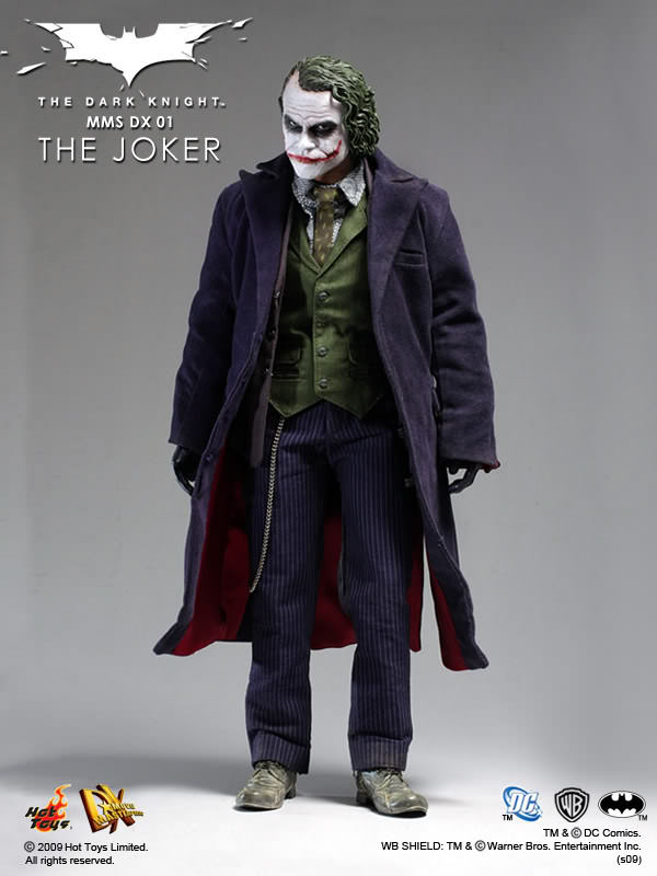 The Joker Hot Toys sixth scale figure