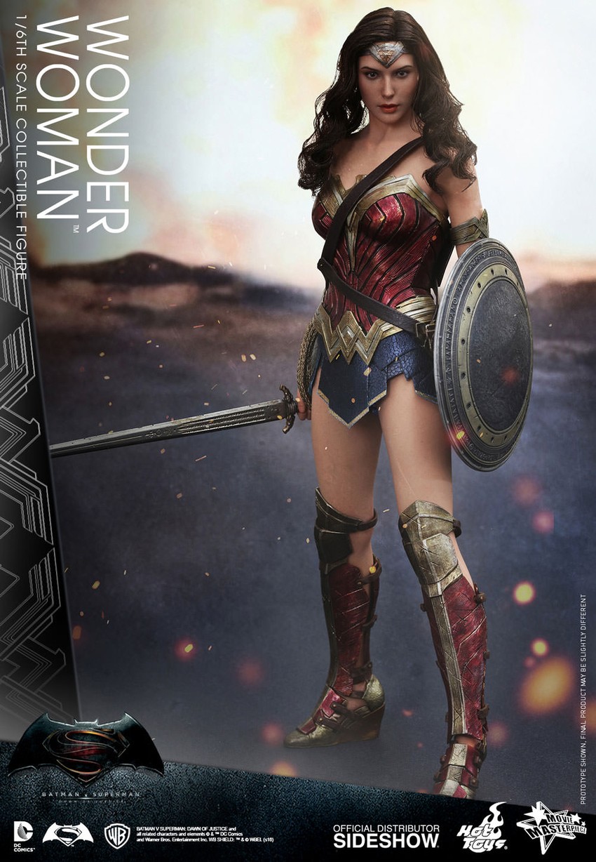 Wonder Woman Hot Toys sixth scale figure