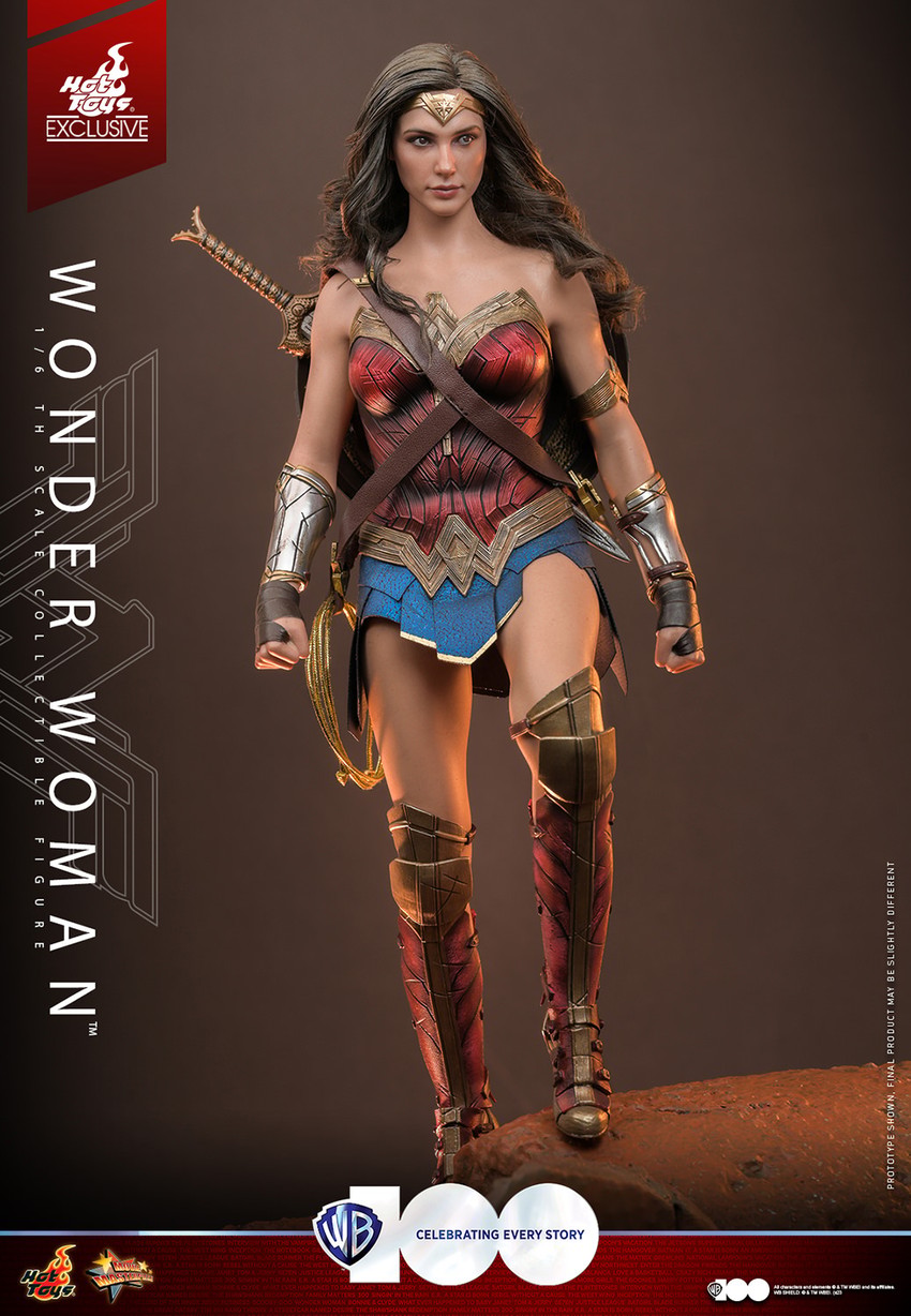 Wonder Woman Hot Toys sixth scale figure