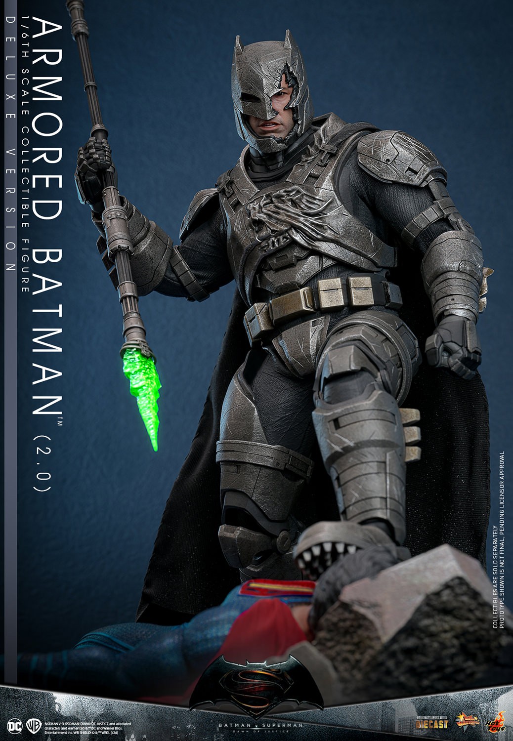 Armored Batman (2.0) (Deluxe Version) Hot Toys sixth scale figure