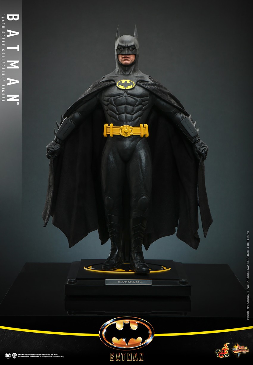 Batman Hot Toys sixth scale figure