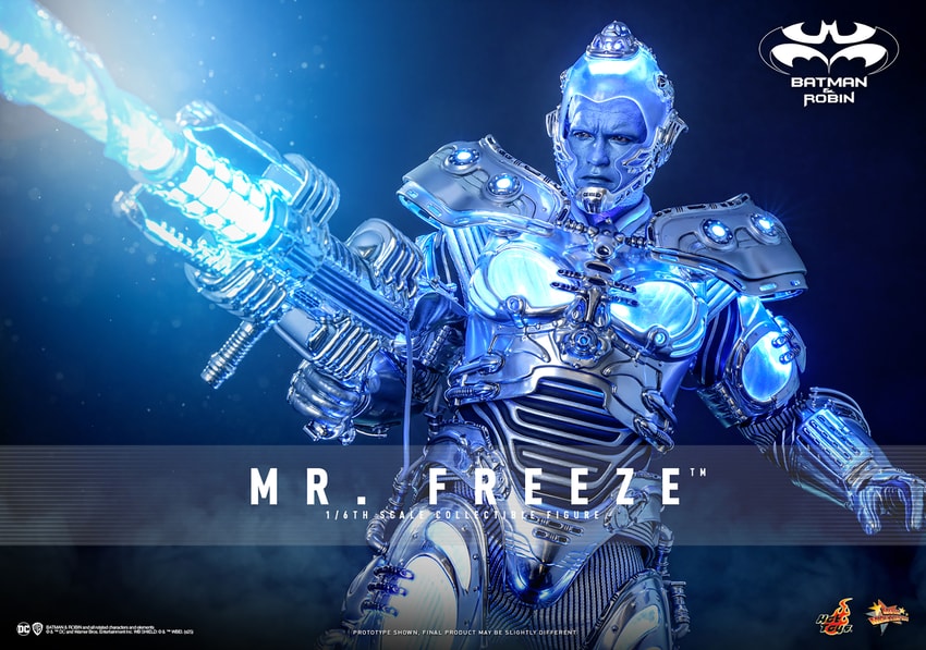 Mr. Freeze (Deluxe Version) Hot Toys sixth scale figure
