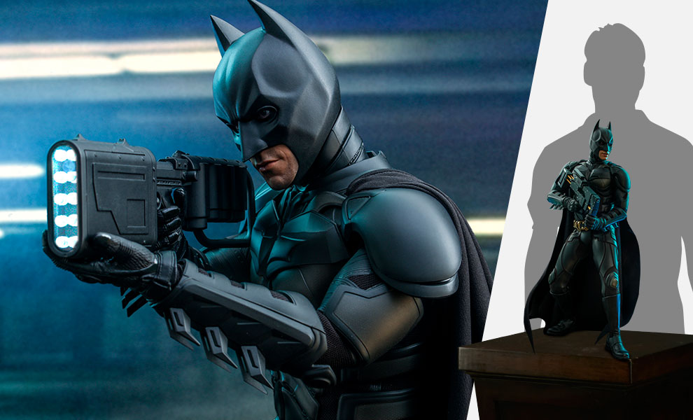 Batman (1/4 Scale) Hot Toys sixth scale figure