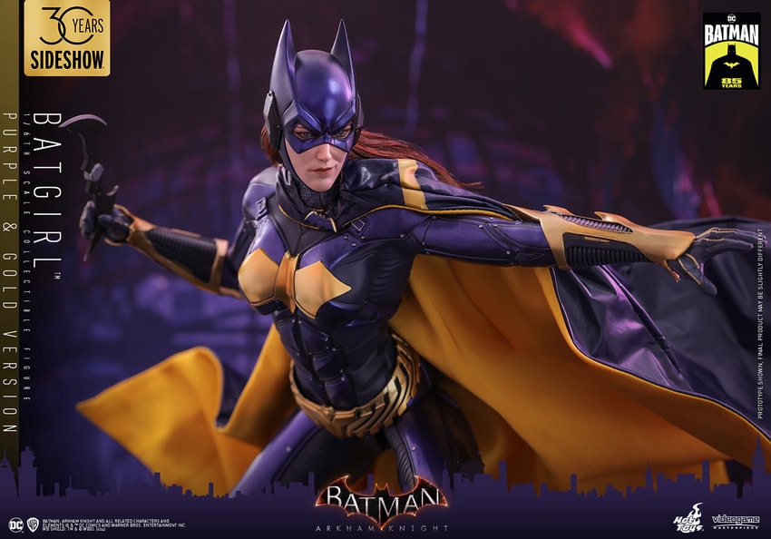 Batgirl (Purple and Gold Version) Hot Toys sixth scale figure