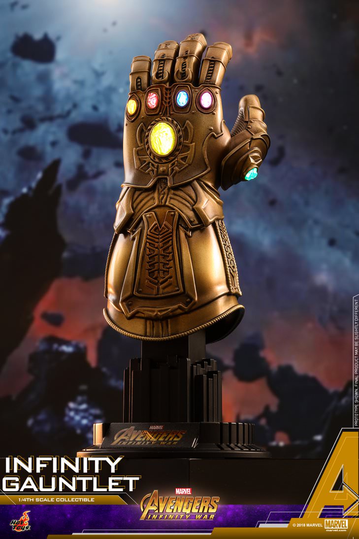 Infinity Gauntlet Hot Toys sixth scale figure
