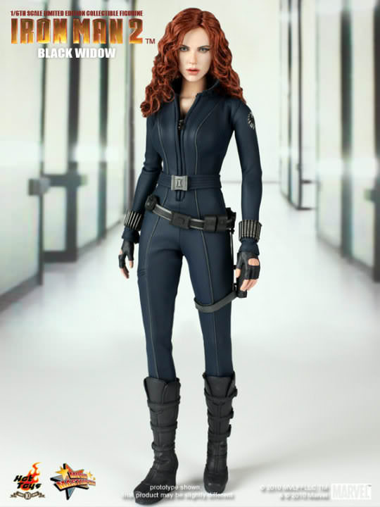 Black Widow Hot Toys sixth scale figure