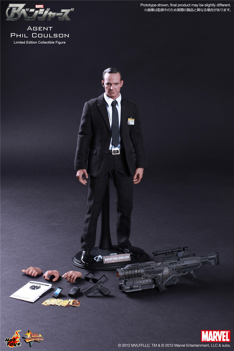 Agent Phil Coulson Hot Toys sixth scale figure