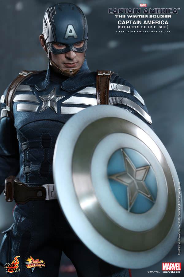 Captain America Stealth STRIKE Hot Toys sixth scale figure