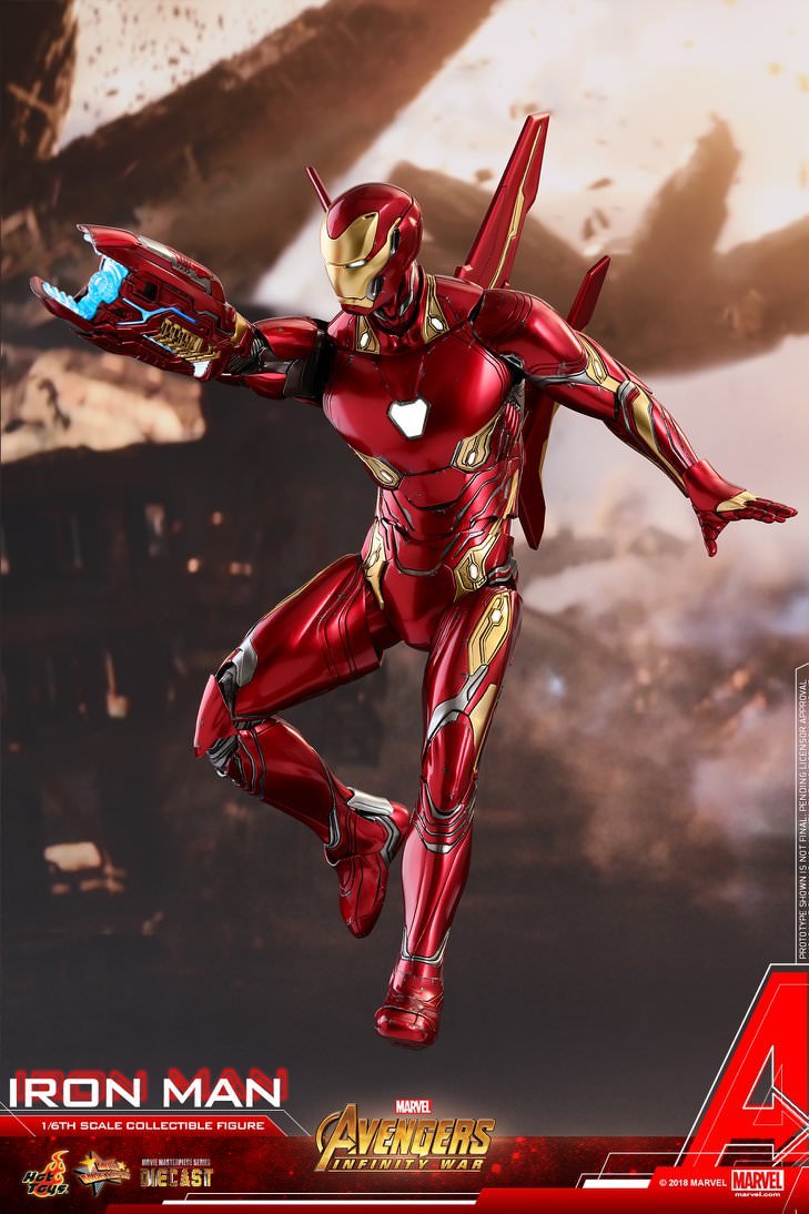 Iron Man Hot Toys sixth scale figure