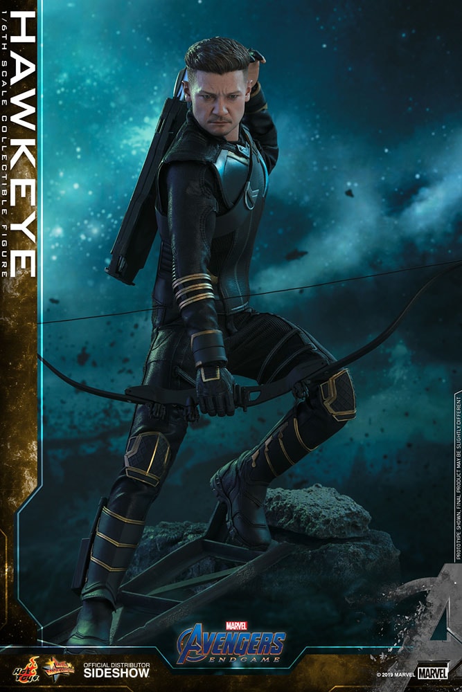 Hawkeye Hot Toys sixth scale figure