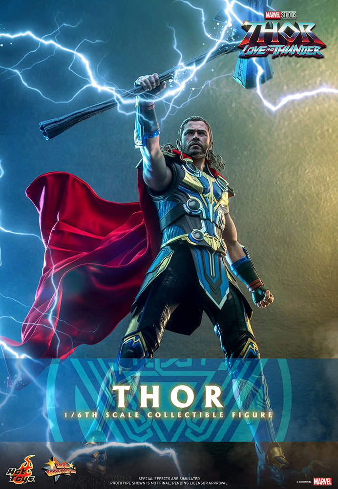 Thor (Deluxe Version) Hot Toys sixth scale figure