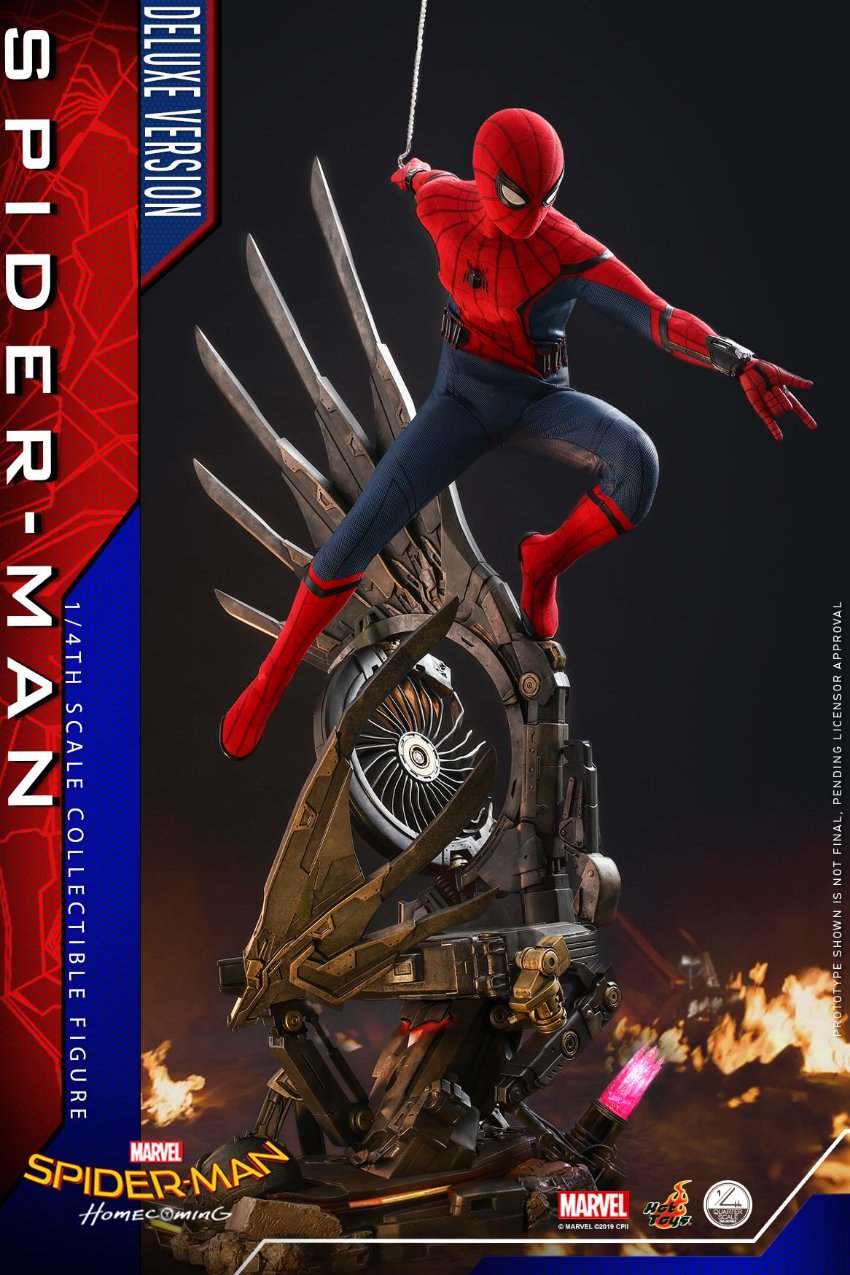 Spider-Man Deluxe Hot Toys sixth scale figure