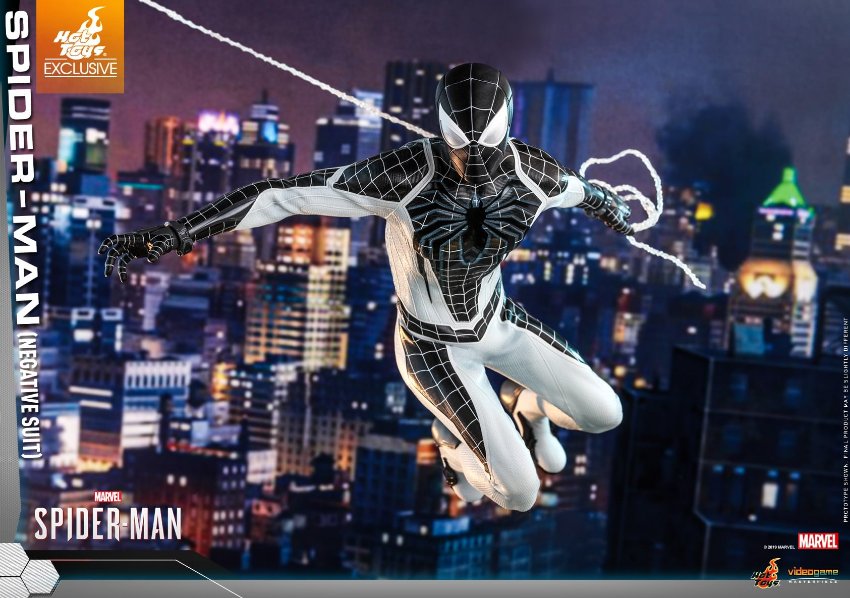 Spider-Man Negative Suit Hot Toys sixth scale figure