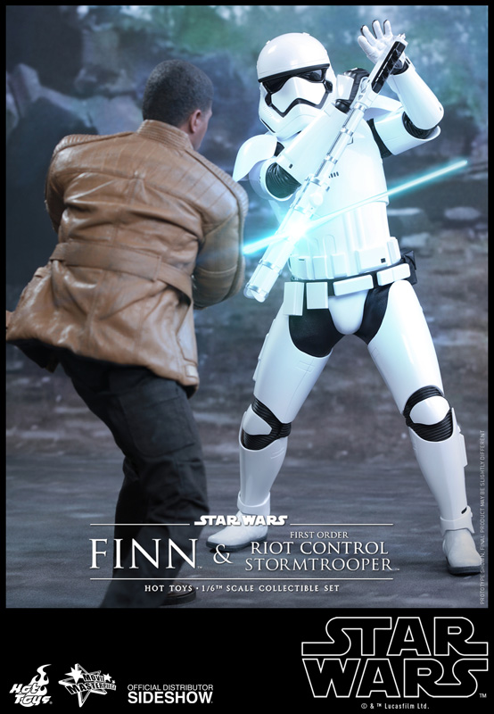 Finn and First Order Stormtrooper Hot Toys sixth scale figure